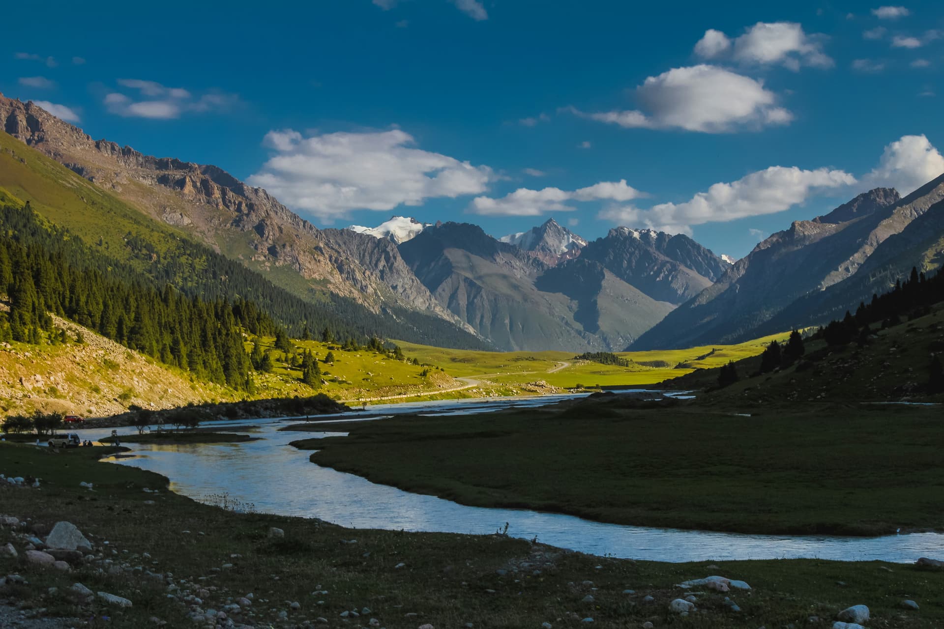 Mountain horizon in Kyrgyzstan